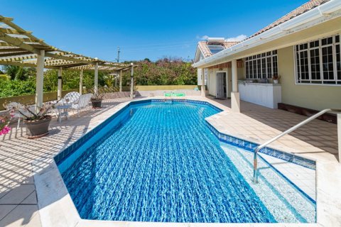 6 bedrooms House in Lance Aux Epines, Grenada No. 53177 7