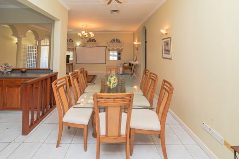 6 bedrooms House in Lance Aux Epines, Grenada No. 53177 11