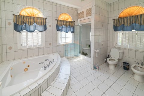 6 bedrooms House in Lance Aux Epines, Grenada No. 53177 23