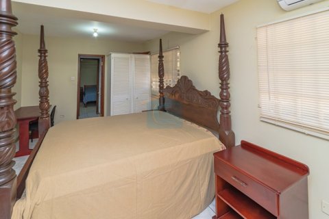 6 bedrooms House in Lance Aux Epines, Grenada No. 53177 30