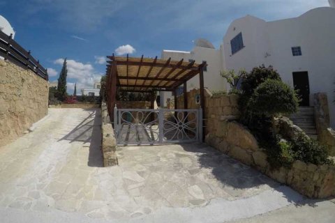 4 bedrooms House in Chloraka, Cyprus No. 30816 14