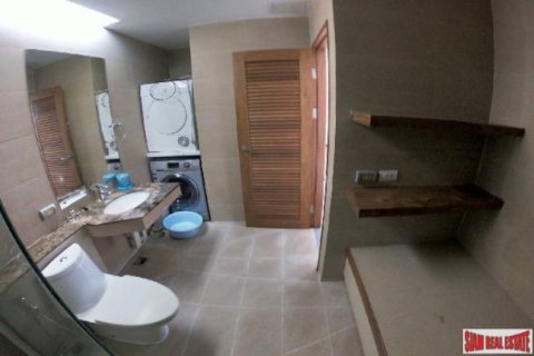 4 bedrooms Apartment in Bangkok, Thailand No. 96908 22