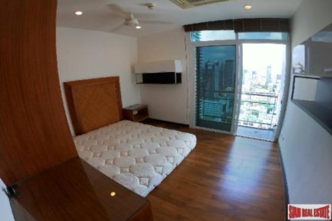 4 bedrooms Apartment in Bangkok, Thailand No. 96908 13