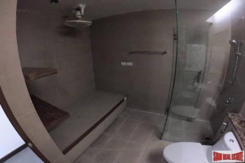 4 bedrooms Apartment in Bangkok, Thailand No. 96908 21