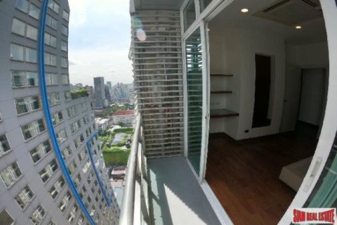 4 bedrooms Apartment in Bangkok, Thailand No. 96908 6