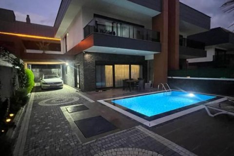 5 rooms Villa in Binh Duong, Vietnam No. 20851 12