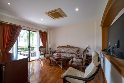 4 bedrooms House in Chiang Mai, Thailand No. 97760 17