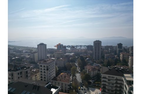 6 dormitorios Apartment en Kadikoy, Turkey No. 113737