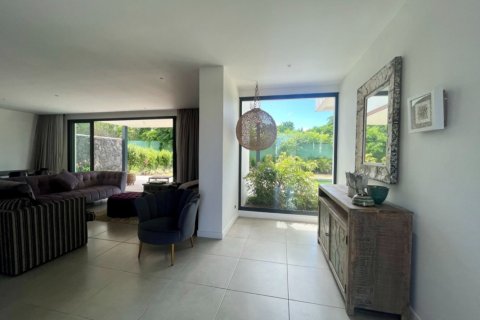 5 bedrooms Villa in Tamarin, Mauritius No. 60848 7