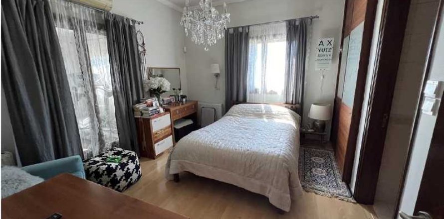 4 bedrooms House in Agios Tychonas, Cyprus No. 63196