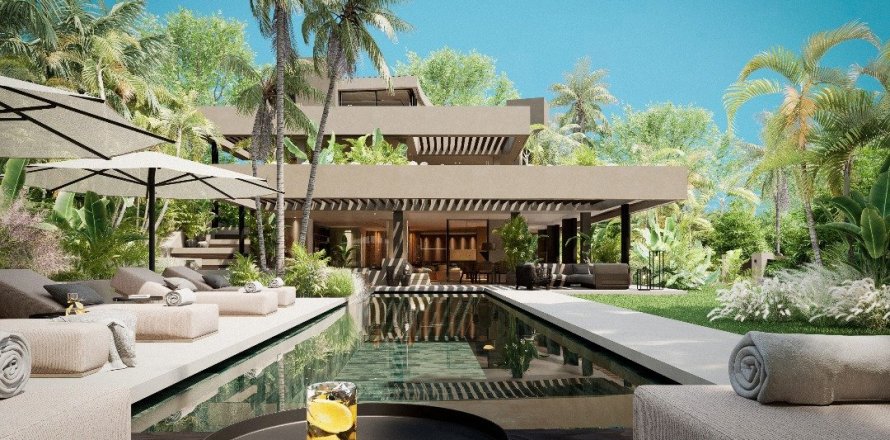 7 bedrooms Villa in Tan Xuan, Vietnam No. 111312