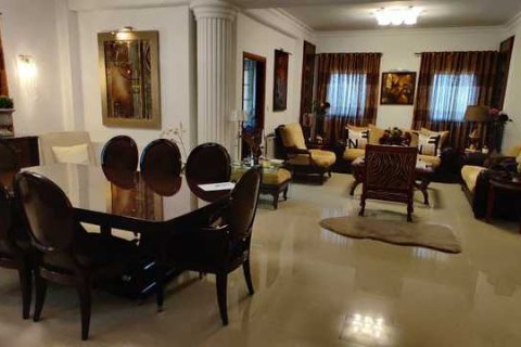 4 chambres Villa à Agios Tychonas, Cyprus No. 75838 11