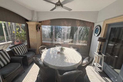 4 chambres Villa à Agios Tychonas, Cyprus No. 75838 16