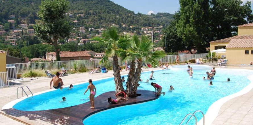 2 bedrooms Apartment in Var, France No. 69490