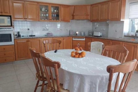 6 bedrooms House in Limassol, Cyprus No. 101159 4