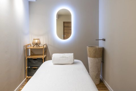 10 chambres Villa à Valbonne, France No. 75921 17