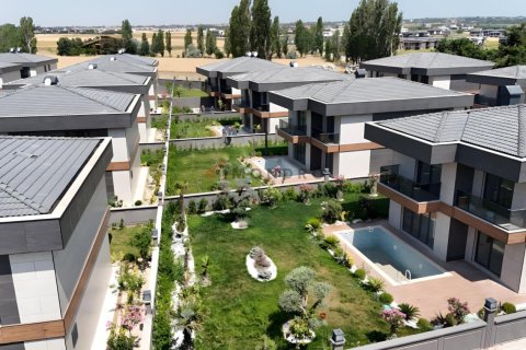 5 bedrooms Villa in Silivri, Turkey No. 123391