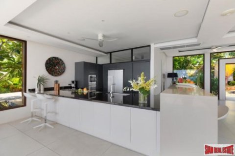 4 bedrooms Villa in Ko Samui, Thailand No. 96734 17