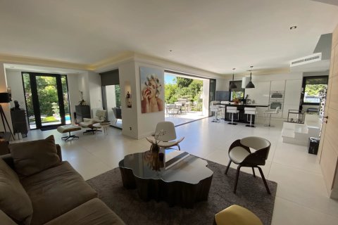 5 chambres Villa à Cannes, France No. 68026 4