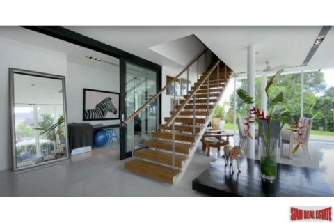 5 bedrooms Villa in Phuket, Thailand No. 96275 8