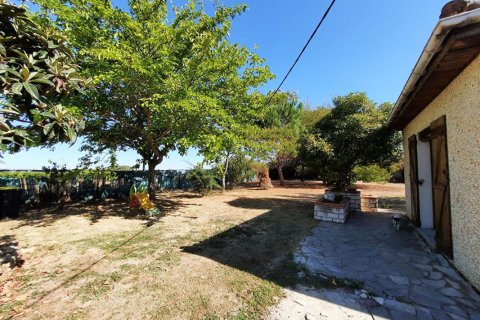 Дом с 3 спальнями в Монтжуар, Франция №69466 3