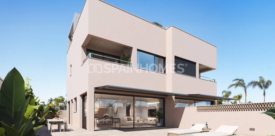 3 dormitorios Villa en Pilar de la Horadada, Spain No. 88067