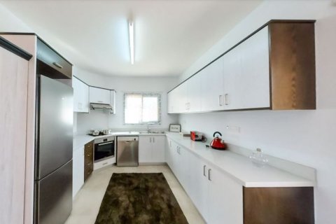 4 bedrooms Villa in Kouklia, Cyprus No. 75780 6