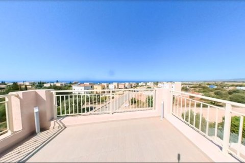 4 bedrooms Villa in Kouklia, Cyprus No. 75780 17