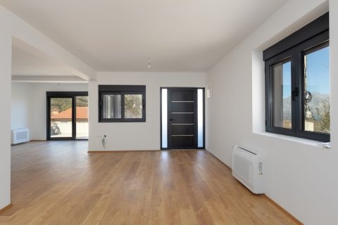 1 bedroom Apartment in Kotor, Montenegro No. 104744 13