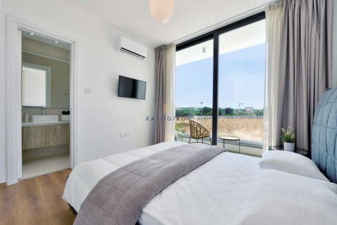 3 bedrooms House in Pernera, Cyprus No. 76245 8