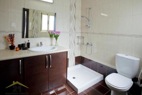 4 bedrooms Villa in Stroumpi, Cyprus No. 39147 14