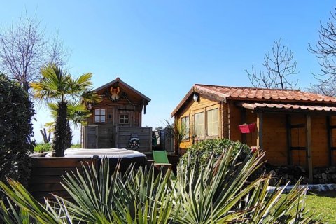 3 bedrooms Villa in La Gaude, France No. 100241 9