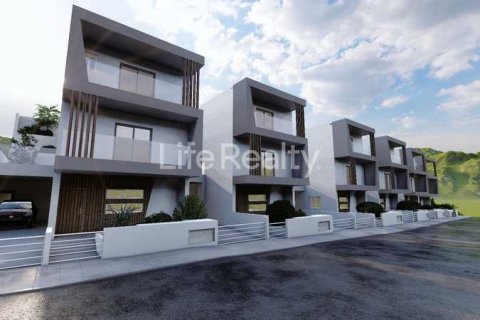 5 bedrooms House in Agios Athanasios, Cyprus No. 30218 3