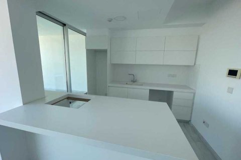 3 dormitorios Apartment en Germasogeia, Cyprus No. 34102 8