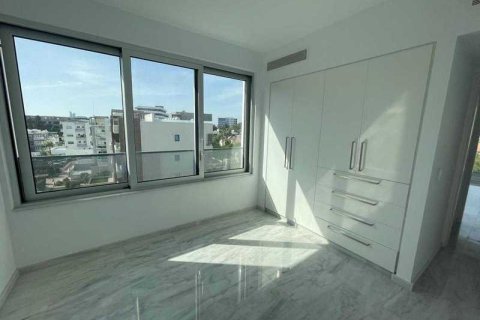 3 dormitorios Apartment en Germasogeia, Cyprus No. 34102 11