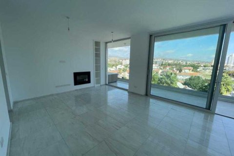 3 dormitorios Apartment en Germasogeia, Cyprus No. 34102 4