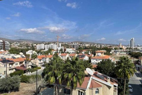 3 dormitorios Apartment en Germasogeia, Cyprus No. 34102 6