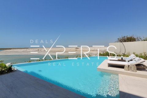 4 bedrooms Villa in Binh Duong, Vietnam No. 87461 3