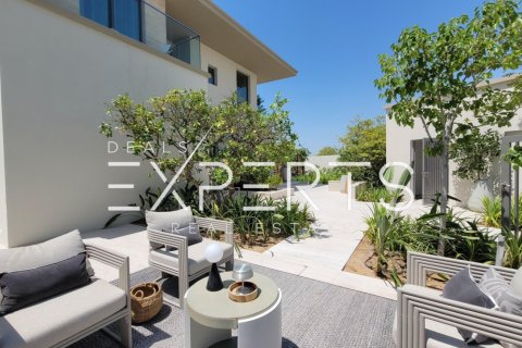 4 bedrooms Villa in Binh Duong, Vietnam No. 87461 2