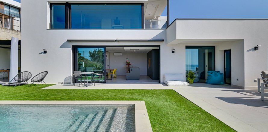 6 bedrooms Properties in Song Tu Tay, Vietnam No. 99172