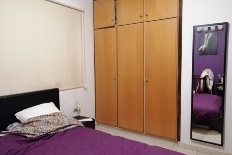 7 bedrooms House in Geroskípou, Cyprus No. 37304 5