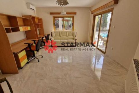 6 bedrooms House in Pyla, Cyprus No. 82749 2