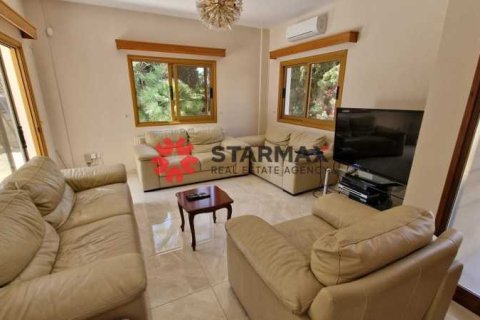 6 bedrooms House in Pyla, Cyprus No. 82749 4