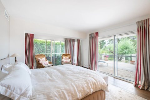 Вилла с 5 спальнями в Антиб, Франция №67299 10