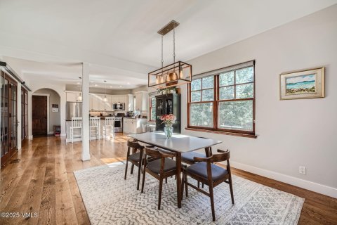 4 bedrooms House in Eagle, USA No. 104548 5