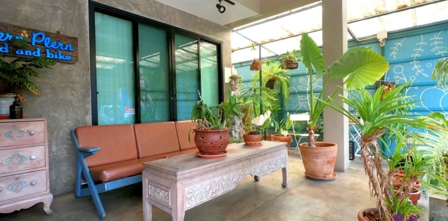 11 bedrooms Commercial property in Chiang Mai, Thailand No. 97535