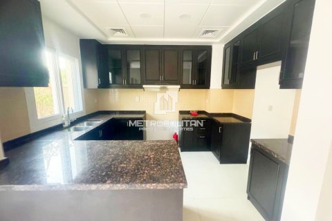 2 bedrooms Townhouse in Van Ha, Vietnam No. 93744 3