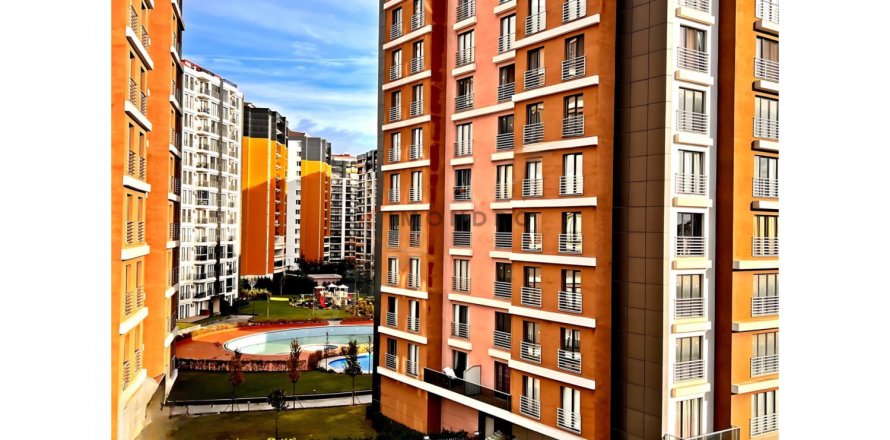 5 dormitorios Apartment en Long Kien, Vietnam No. 116211