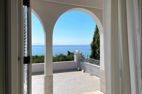 4 bedrooms House in Corfu, Greece No. 107659 5