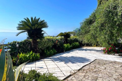 4 bedrooms House in Corfu, Greece No. 107659 28